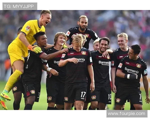 足球技术与球星实力差距分析：从个人能力到团队协作的多维度探讨